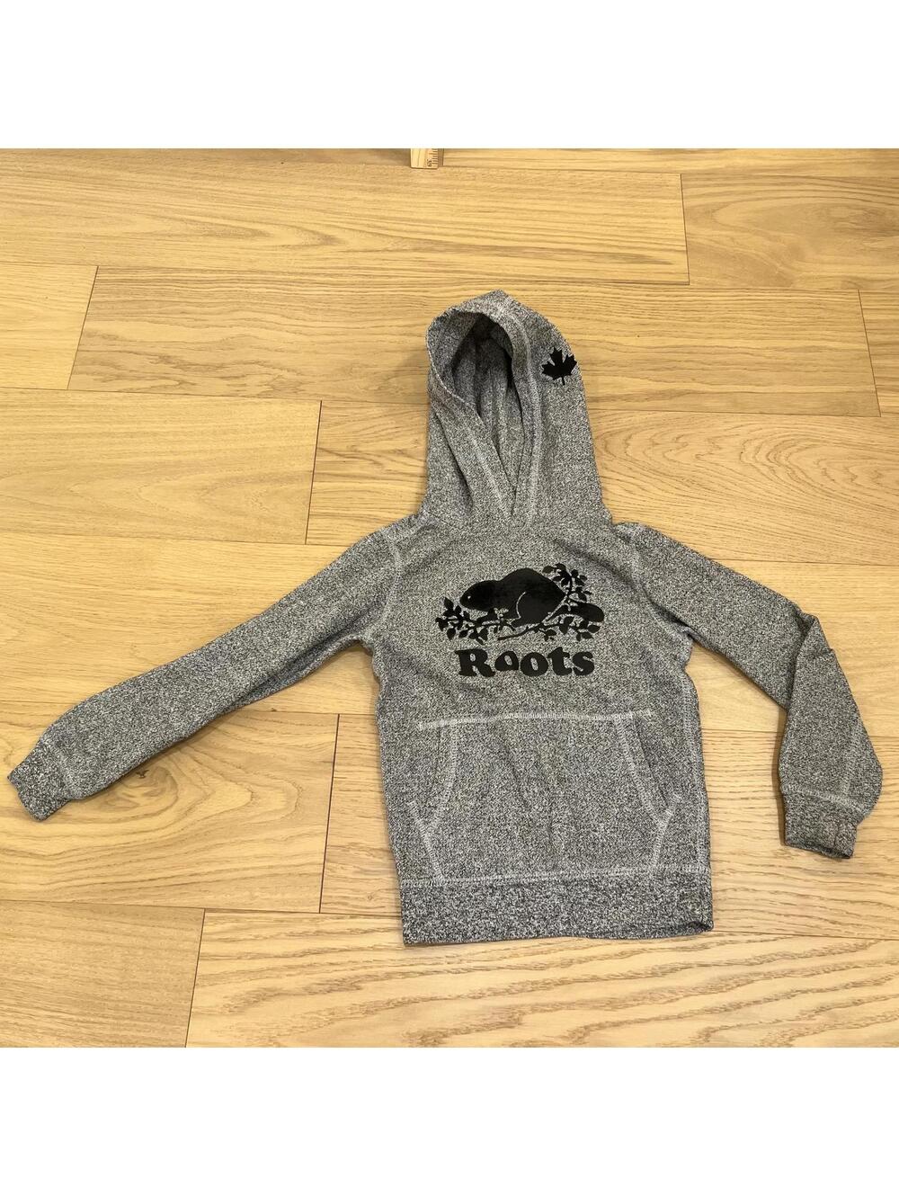 Roots Kids Salt & Pepper Beaver Hoodie Youth Small Grey